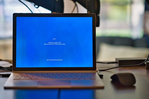 Microsoft advierte sobre ataques con archivos maliciosos de Office por vulnerabilidad en Windows
