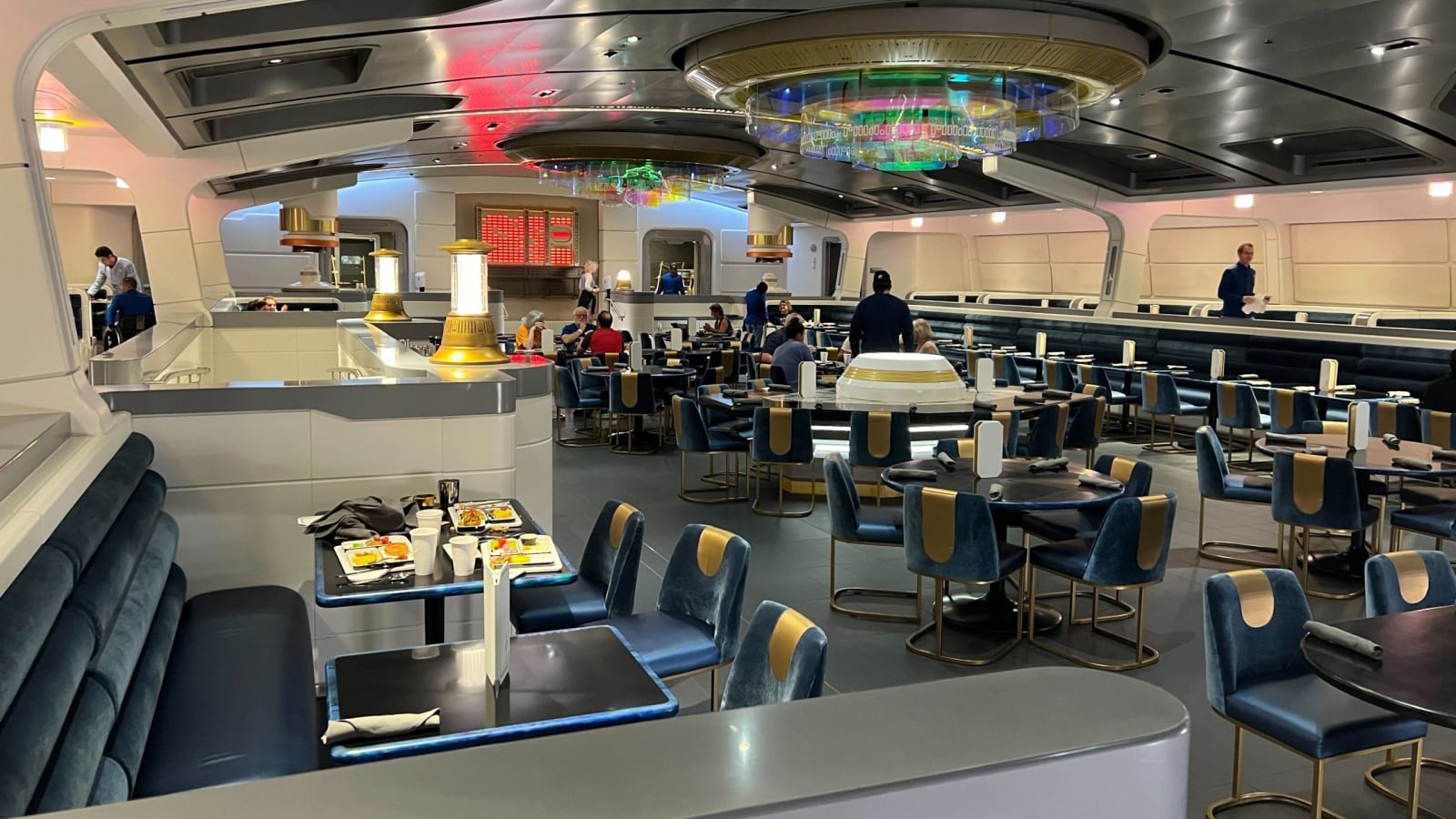 Star Wars: Galactic Starcruiser