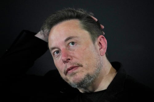 Este es el motivo por el que Elon Musk entró al Record Guinness y no creemos que quiera presumirlo