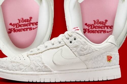 A Nike encerra o Dia dos Namorados com o lançamento das Dunk Low ‘You Deserve Flowers’