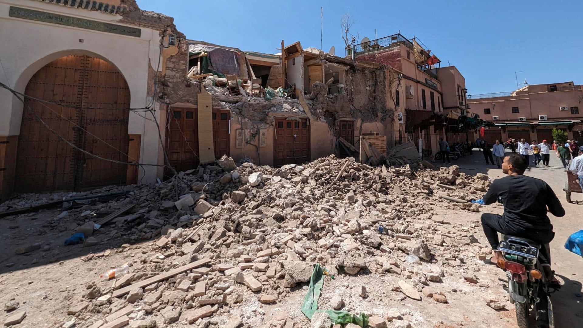 Terremoto en Marruecos deja más de 1000 muertos.