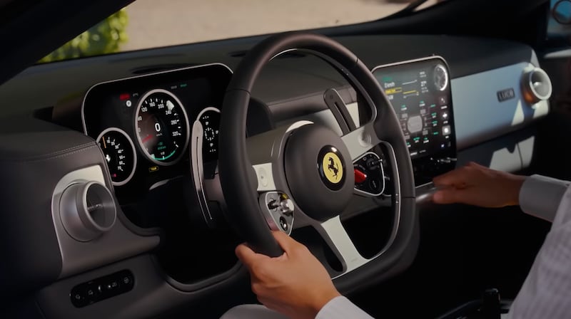 Ferrari Luce fue diseñado por Jony Ive, ex Apple