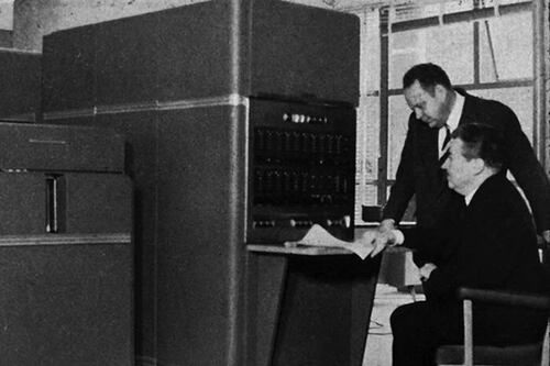 La primera computadora de México pesó casi una tonelada: Esta es la IBM 650 que operó en la UNAM