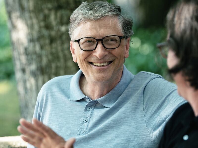 Bill Gates revela sus cinco lecturas imprescindibles para Navidad y Año Nuevo