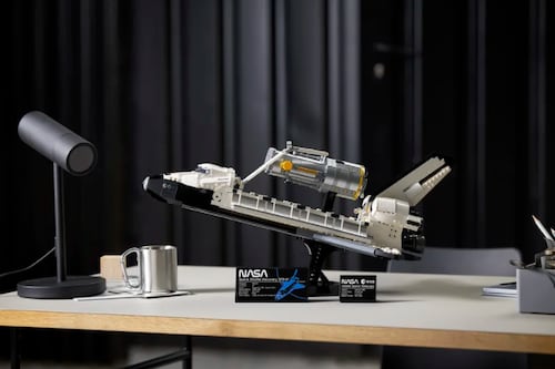 LEGO y la NASA se unen para “lanzar” el transbordador espacial Discovery