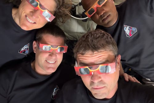 ¿Cómo y cuándo regresan los astronautas de Artemis II a la Tierra tras su histórico viaje lunar?