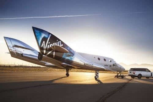 Virgin Galactic lanza vuelo espacial tripulado para turismo espacial