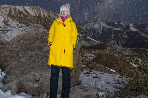 La NASA le da un reconocimiento a fotógrafa chilena por una espectacular foto de auroras boreales en Islandia