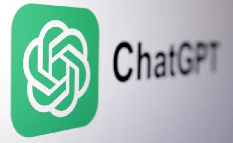 En una demostración, el asistente de voz ChatGPT pudo leer un cuento antes de dormir en diferentes voces, emociones y tonos. | Foto: REUTERS