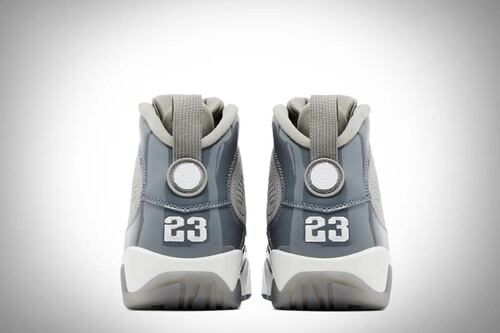 Estas brutales Air Jordan del 2002 regresan 23 años después para marcar la pauta de la moda urbana