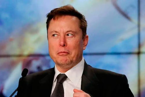 Elon Musk: “La mayoría de mis DM’s de Twitter son para intercambiar memes”