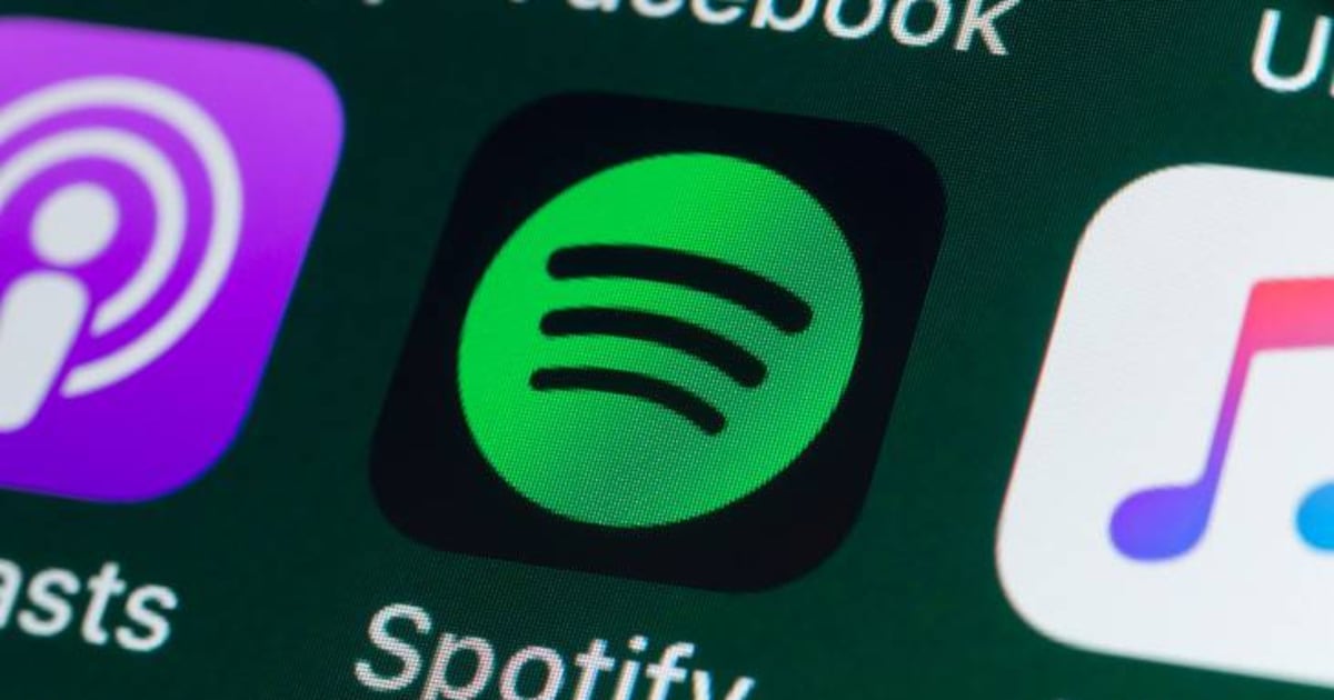 Secret Spotify Playlists Exposed: What Songs Do Trump, Tech CEOs, and Journalists Really Listen To?