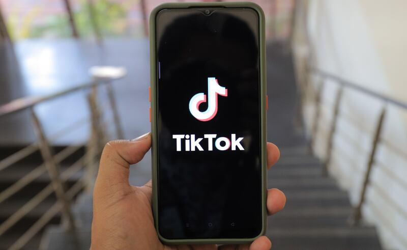 ¿Qué es h en TikTok? Este es el significado de la interrogante que se viraliza en Google