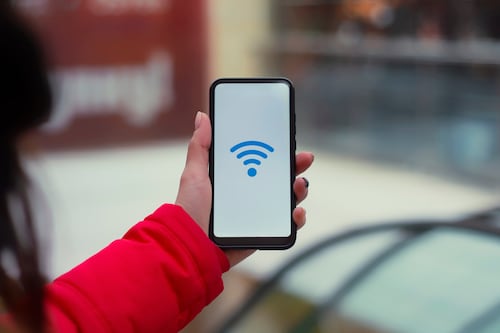 ¡No lo vendas! Convierte tu smartphone viejo en un repetidor Wi-Fi en 3 simples pasos
