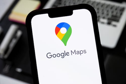 El truco de Google Maps para hacer turismo a pie con realidad aumentada