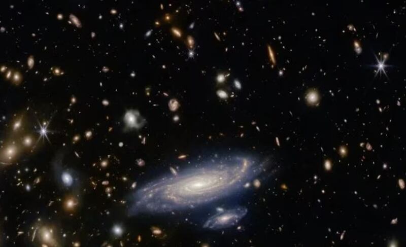 Gran galaxia LEDA 2046648