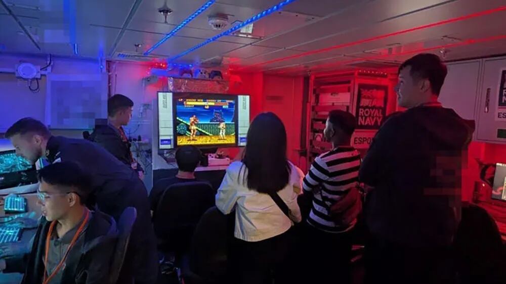 Zona gaming Portaaviones Armada Británica