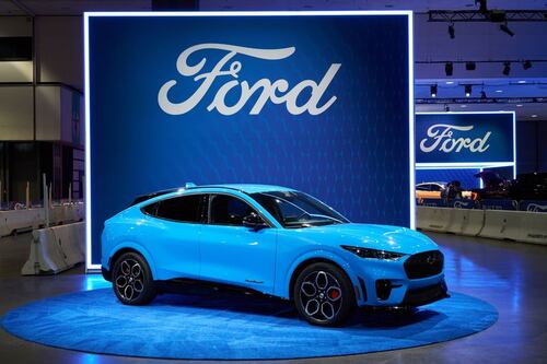 ¿Por qué Ford podría convertirse en un fuerte competidor de Tesla?