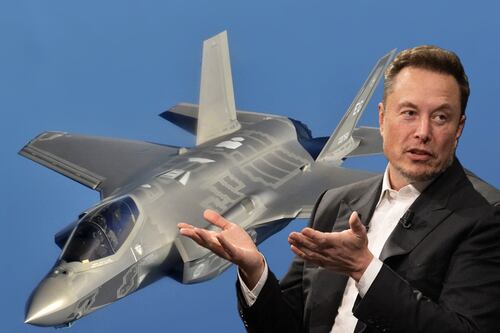 Una simple declaración de Elon Musk hizo caer las acciones de una famosa empresa fabricante de armas y aviones militares