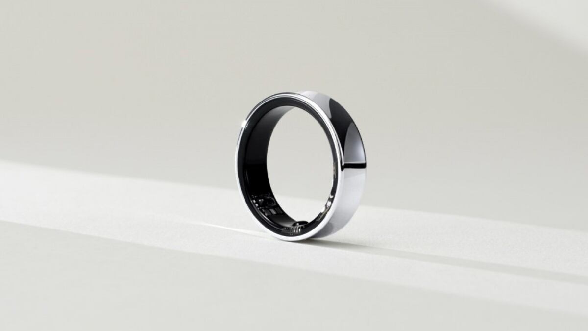 Parece que el lanzamiento del Samsung Galaxy Ring se enfrentaría a un montón de problemas legales con su mayor competidor.