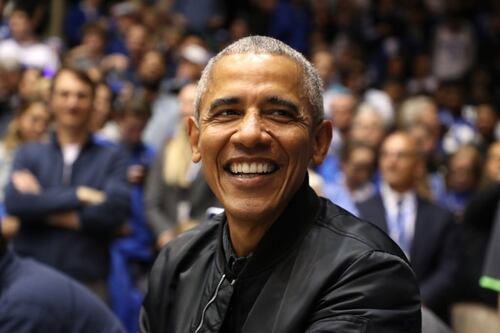 Nike: Así eran las zapatillas personalizadas de Barack Obama que se venderían por 25 mil dólares