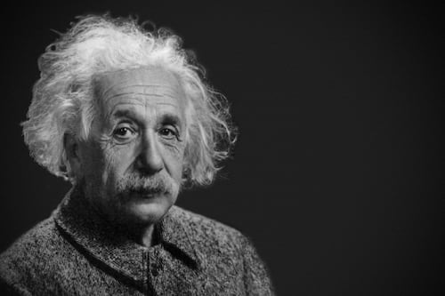 Encuentran una carta de Albert Einstein de 1949 en la que el científico anticipa un descubrimiento del cuál surgieron pruebas en 2008