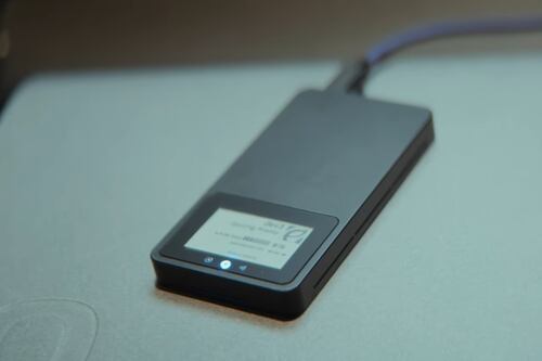 Esta tarjeta SSD externa es el sueño de cualquiera, pero tiene un pequeño problema: Cuesta dos PS5 Pro