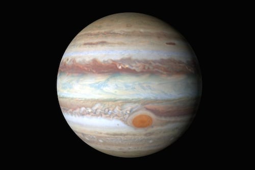 Las soprendentes nuevas imágenes de Júpiter que captó el telescopio James Webb