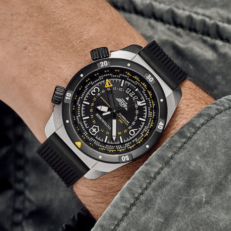 Reloj Air Pro GMT Automatic Victorinox