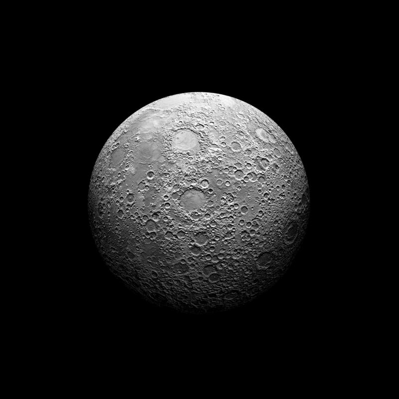 Un día en la Luna dura unos 15 días terrestres, alcanzando promedios de 127 °C. Y una noche dura unos 15 días terrestres, con promedios de temperatura de -173 °C.
