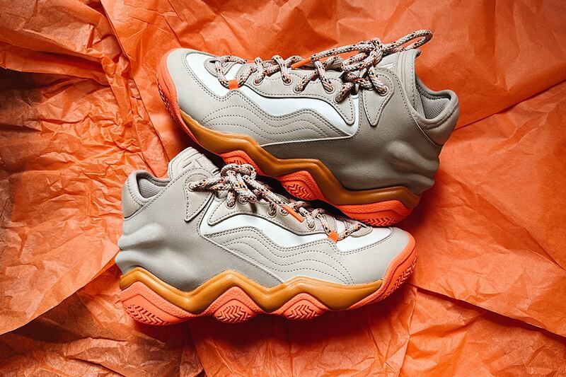 Adidas New Ivy Park Top Ten 2000 de Beyoncé