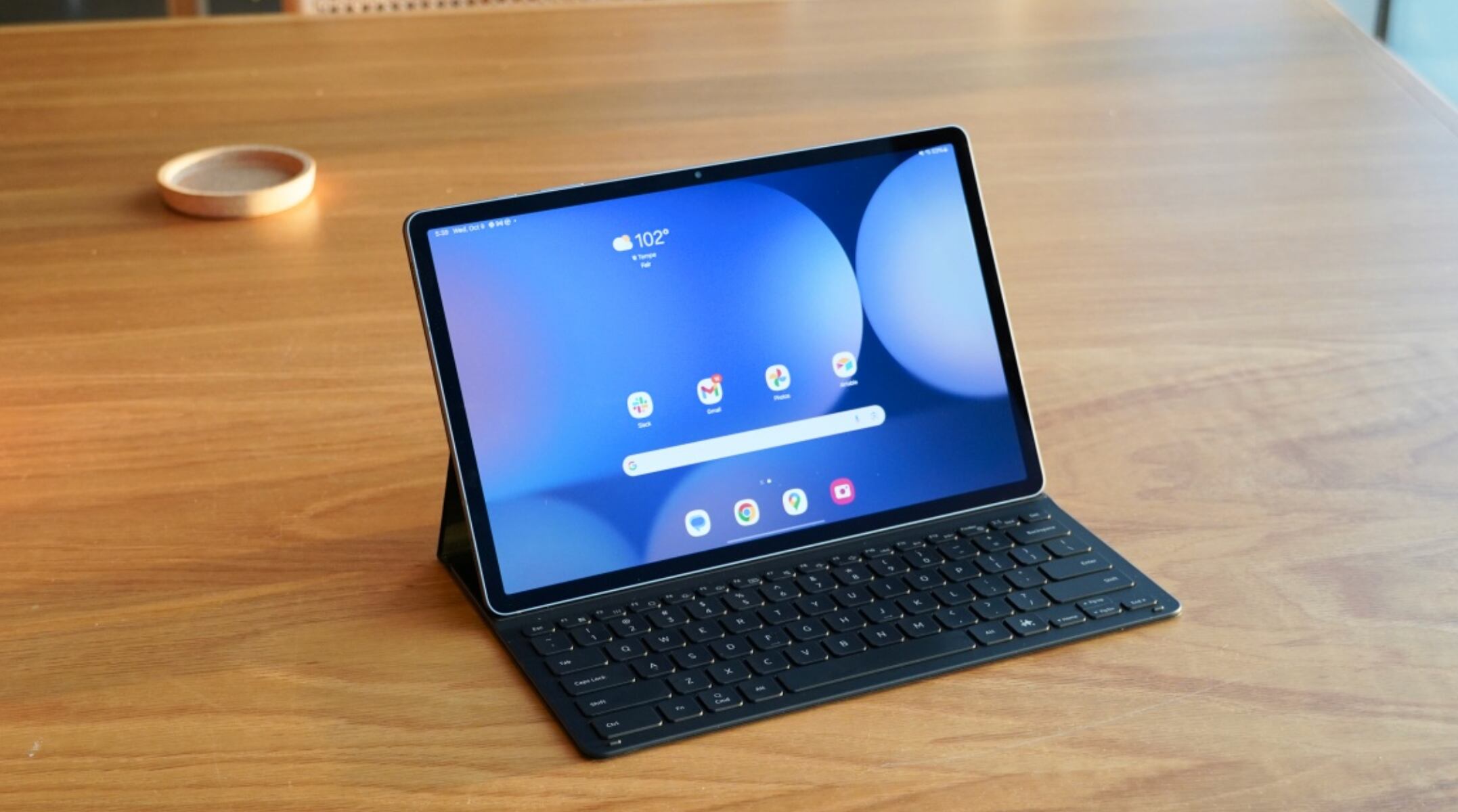 Cine en cualquier lugar: Galaxy Tab S10 Lite apuesta por la comodidad y autonomía para los fanáticos del streaming