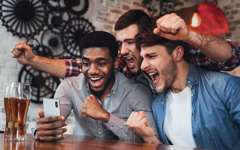 Ver un partido - Envato Elements