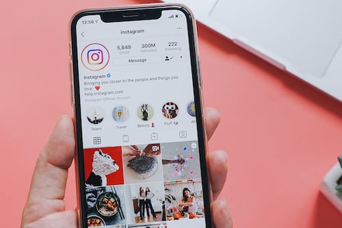 Instagram le da prioridad al video sobre la foto, Kim Kardashian se queja y su CEO responde: no cambiarán la app