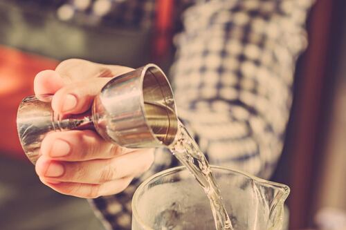 ¡Un pisco chileno desata la locura en EE.UU.! La bebida que no te esperabas le gana a los destilados más caros del mundo