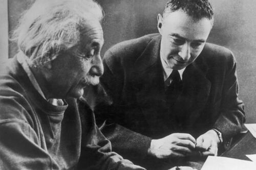 Albert Einstein, del entusiasmo al remordimiento por las armas nucleares