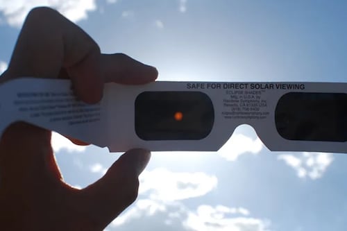 Eclipse solar: Cinco elementos para asegurar que tienes las gafas correctas para ver el evento estelar