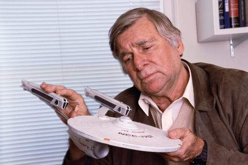 Star Trek: Las cenizas de su creador y 46 personas más serán lanzadas al espacio a finales de 2022