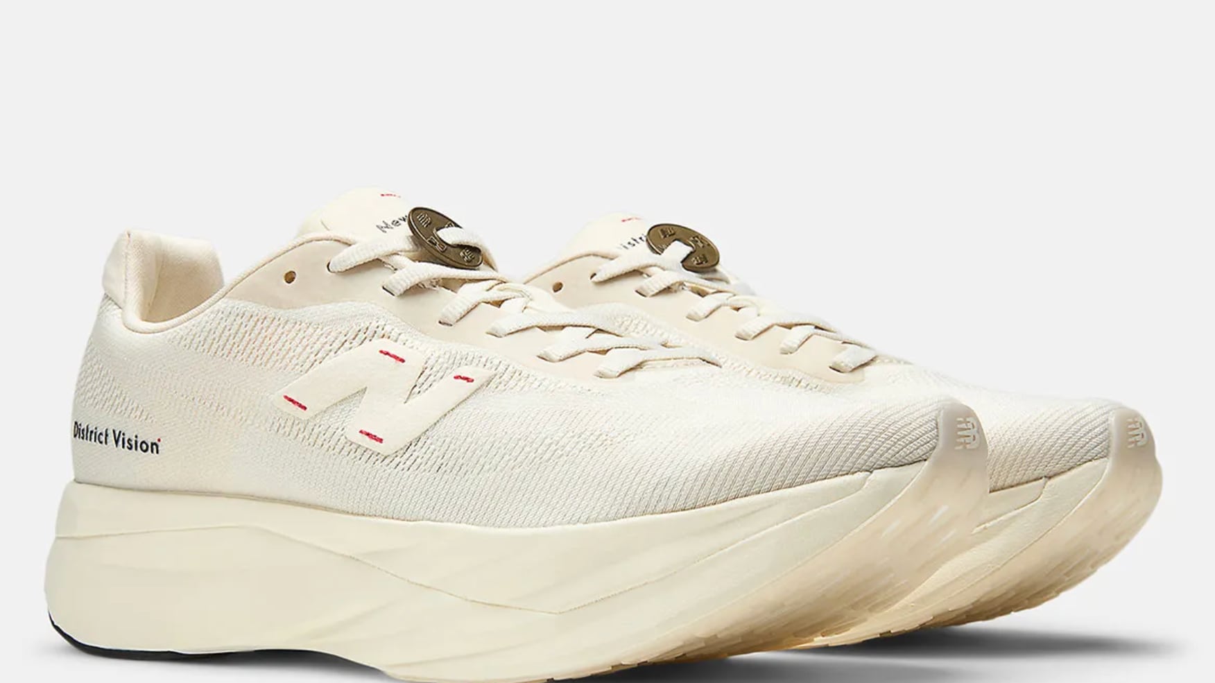 New Balance con Token. - NB