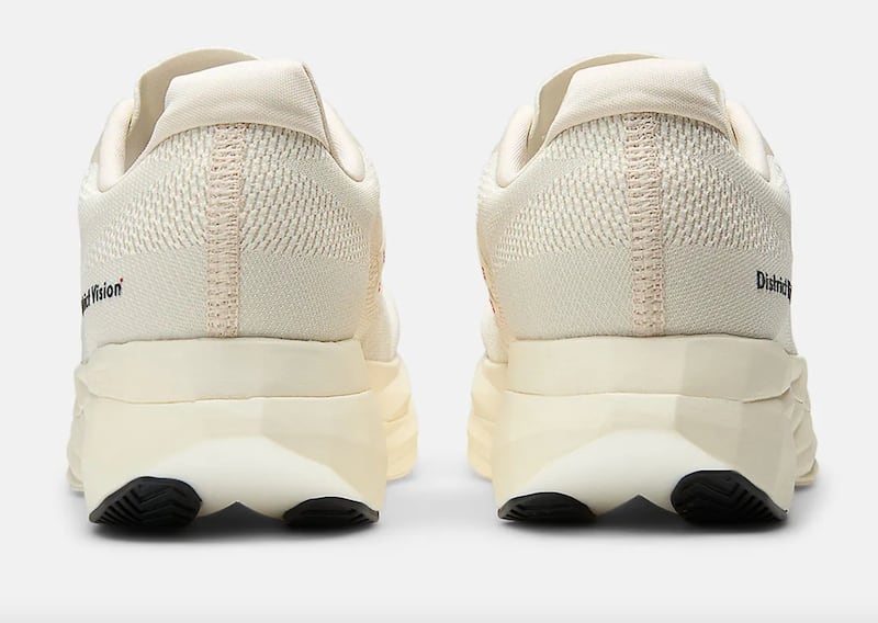 New Balance con Token. - NB