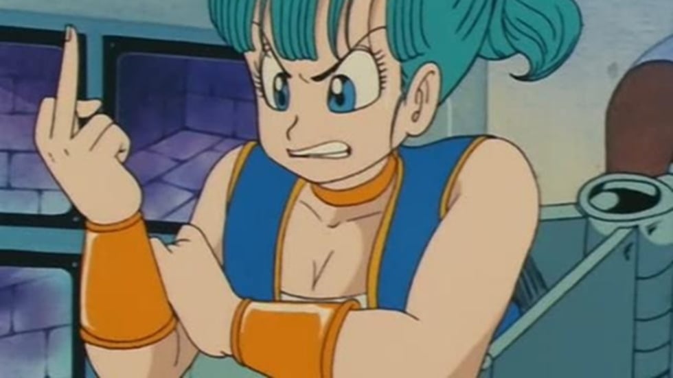 Bulma sacando el dedo a Pilaf en Dragon Ball