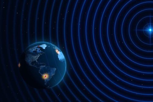 Tras más de 60 años de búsqueda: Al fin la NASA encontró un campo eléctrico ambipolar