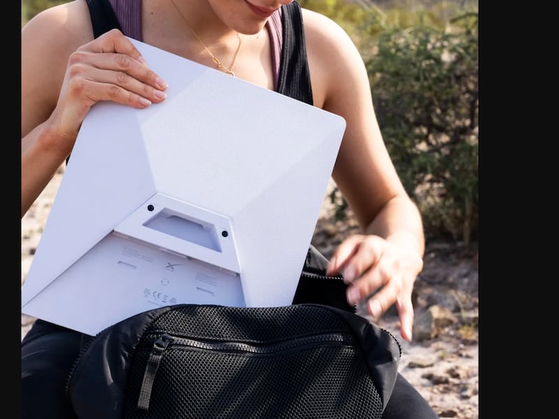 Internet en la mochila: Todo lo que necesitas para activar tu Starlink Mini hoy mismo