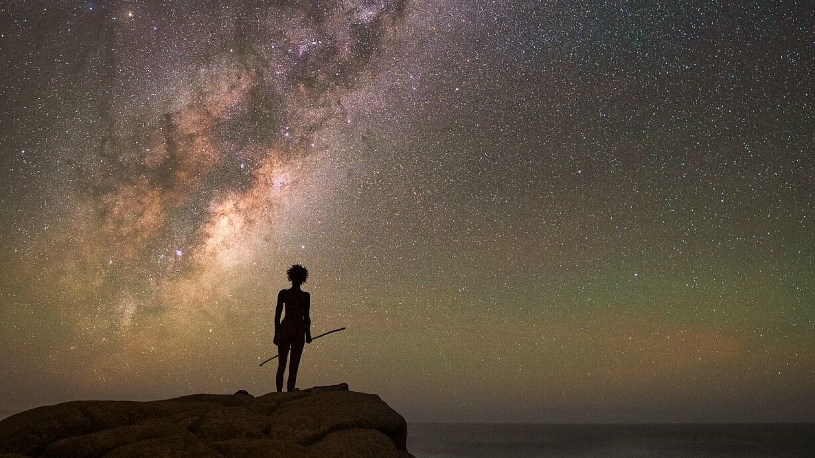 Detalle de la foto del Ñandú en la Vía Láctea