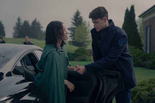 El fin de Gilead comienza aquí: Guía completa de estreno para ‘The Testaments’, la secuela de El Cuento de la Criada