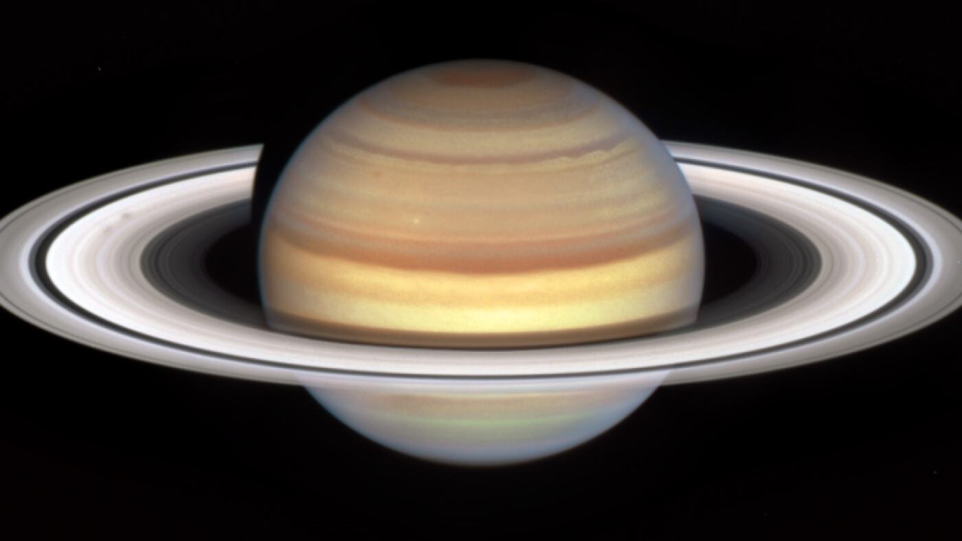 Saturno