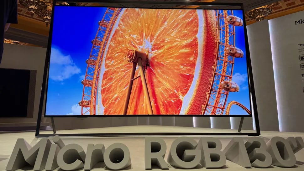 Proyectores vs televisores de 130 pulgadas: ¿Es la nueva batalla de 2026?