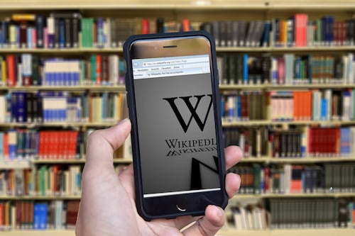 La red de Wikipedia WT: Social promete desplazar a Facebook