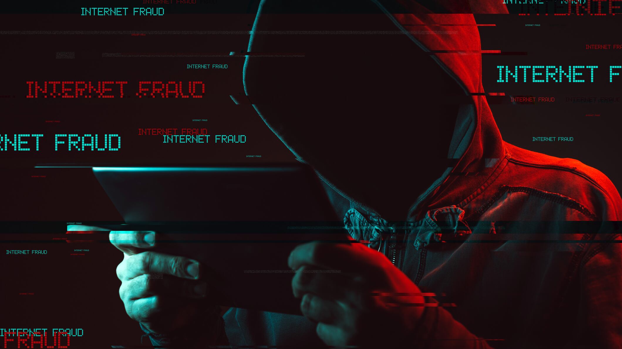 Los cobradores más violentos, los que mandan fotos, los que amenazan con descuartizar a tu familia y mandan videos con los hijos de los clientes, “son chavitos de 19 a 21 años”.