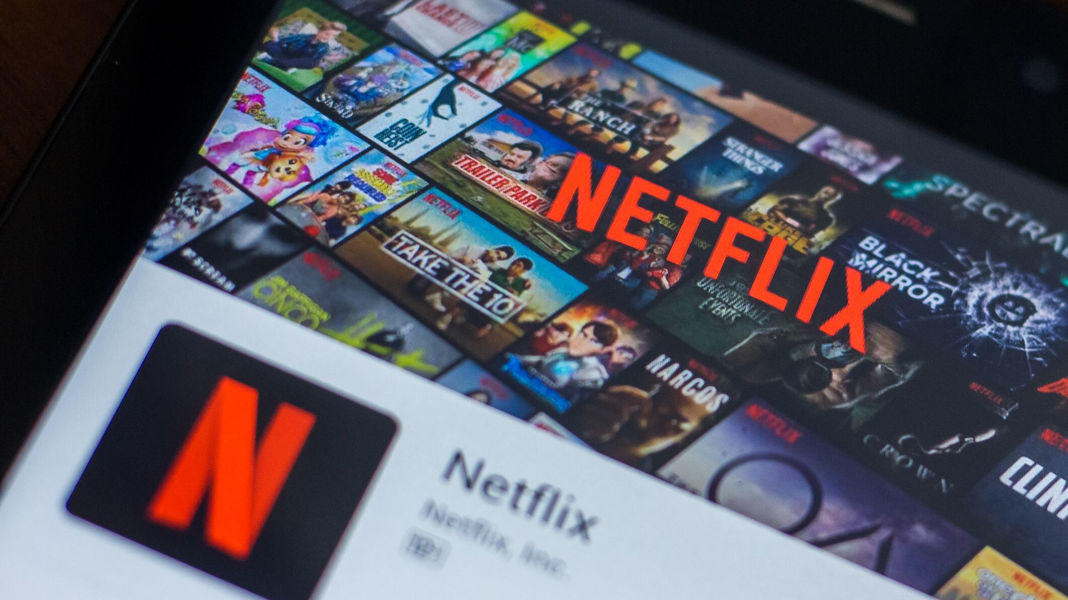 Netflix cobrará 69 pesos mensuales por agregar suscriptor extra